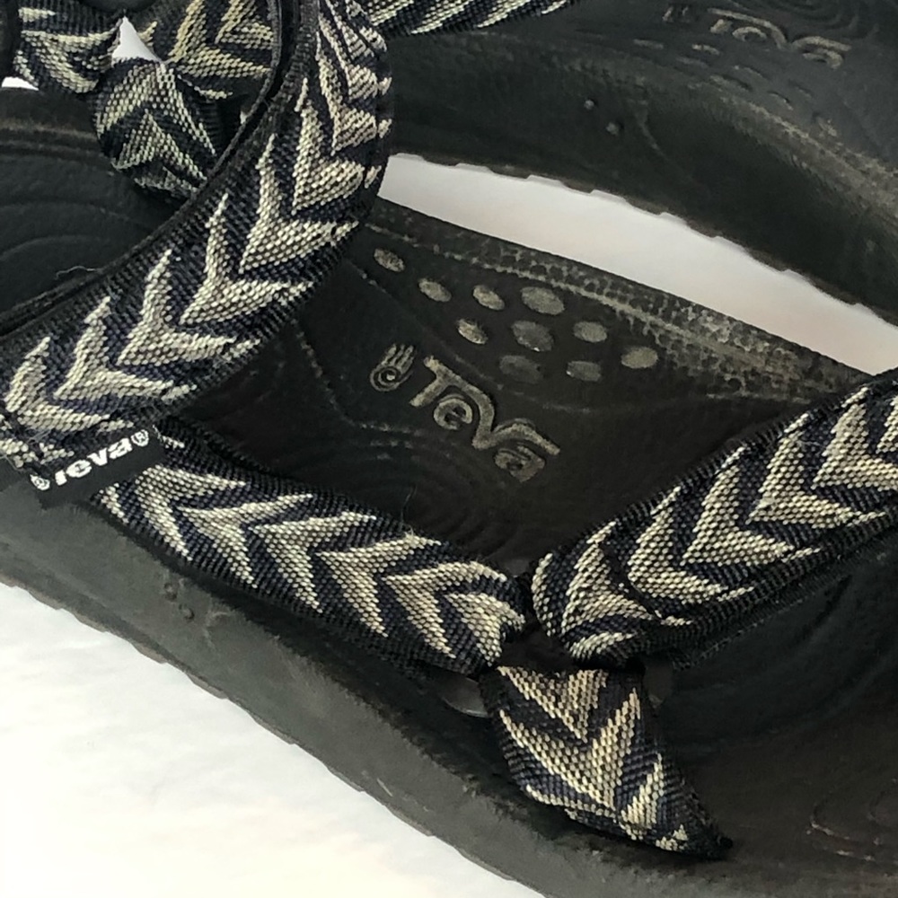 ⭐️ Teva Hurricane Black Sport Sandal Size 10 - Picture 3 of 13